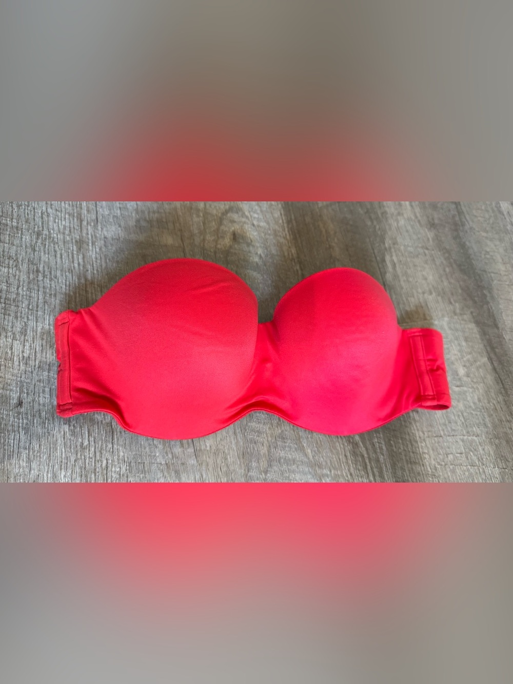 Victoria's Secret Strapless Molded Lined Bandeau Bra 36B - Red Pink